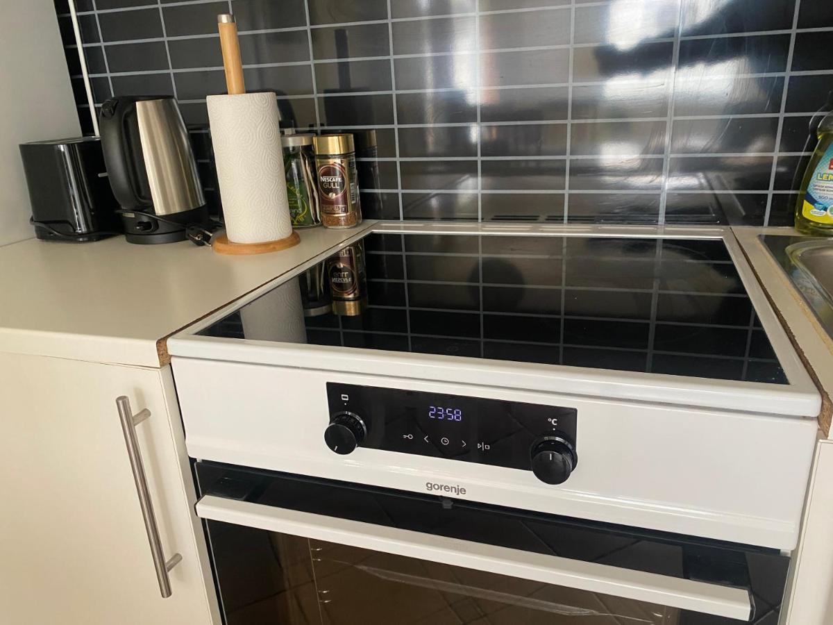 Walo Apartments Tromso - Alfheim 10 Min Walk To City Centre - No Parking Exterior photo